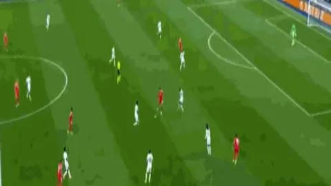 曼联与摩纳哥就福法纳转会深入洽谈，富勒姆可能错失小麦，转战争夺福法纳机会。